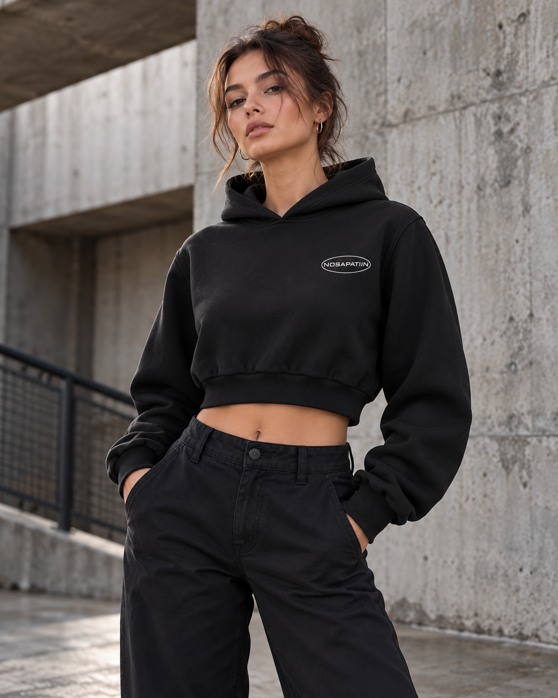 Essential Cropped Hoodie