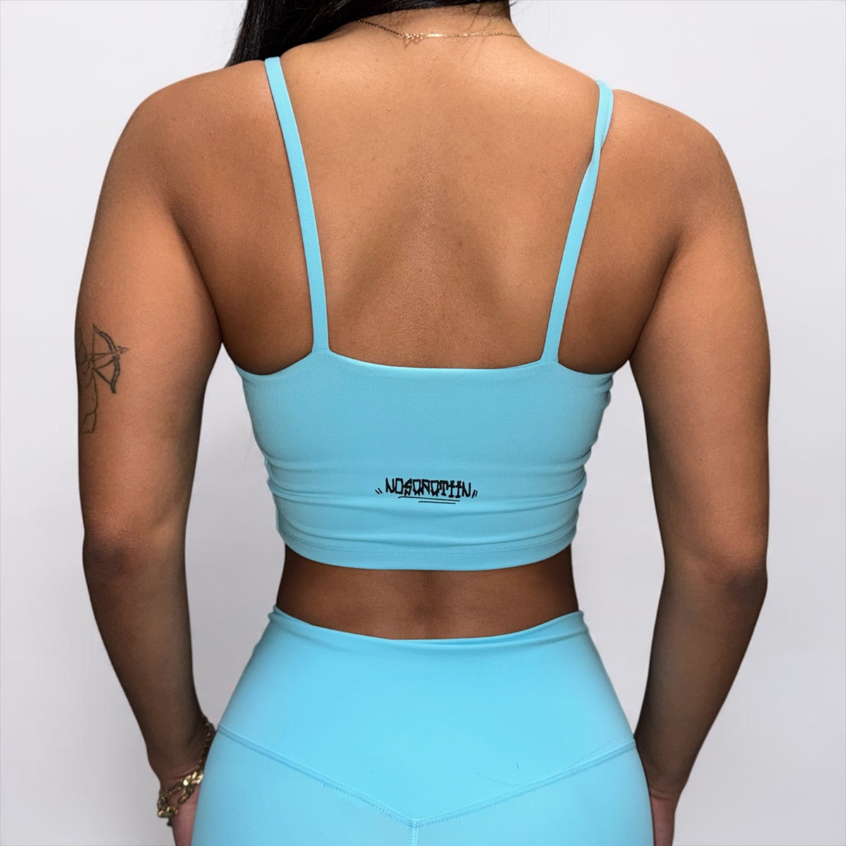 ESSENCIAL YOGA SPORTS BRA